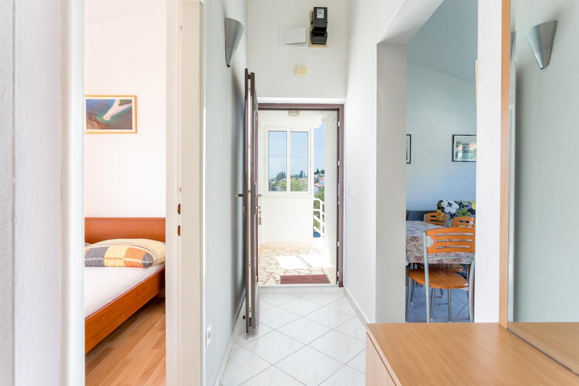 Apartments By The Sea Slatine, Ciovo - 6000 Экстерьер фото