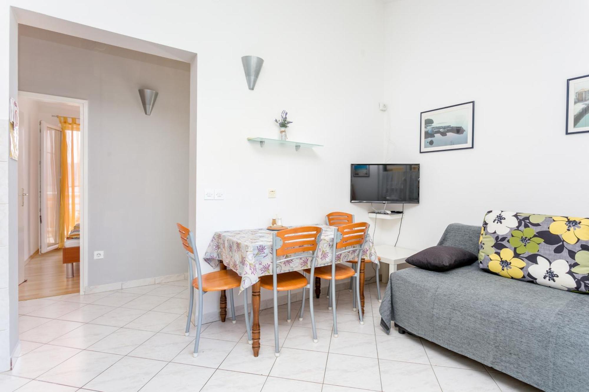 Apartments By The Sea Slatine, Ciovo - 6000 Экстерьер фото